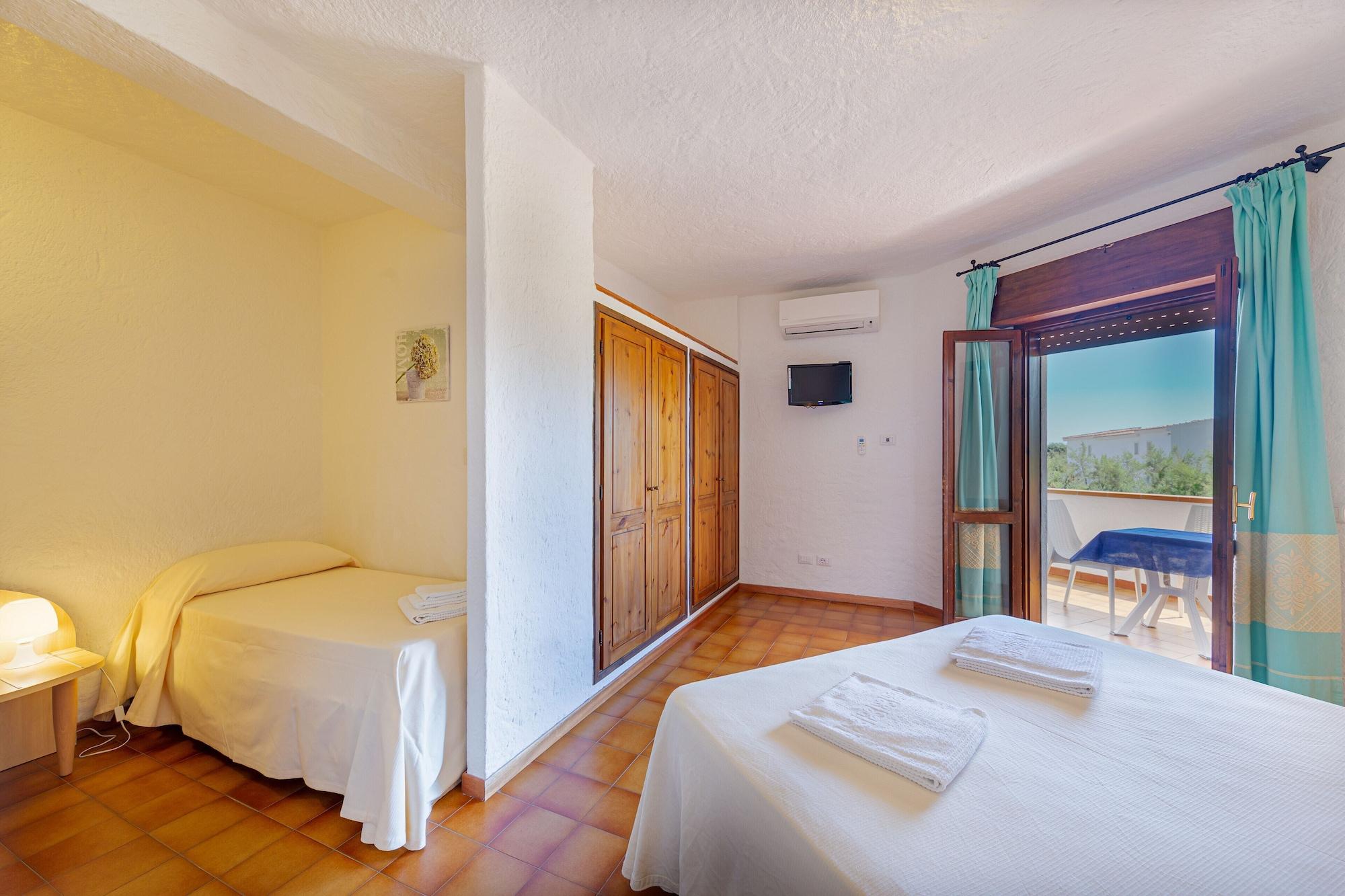 Hotel Mare Blue Ольбия Экстерьер фото